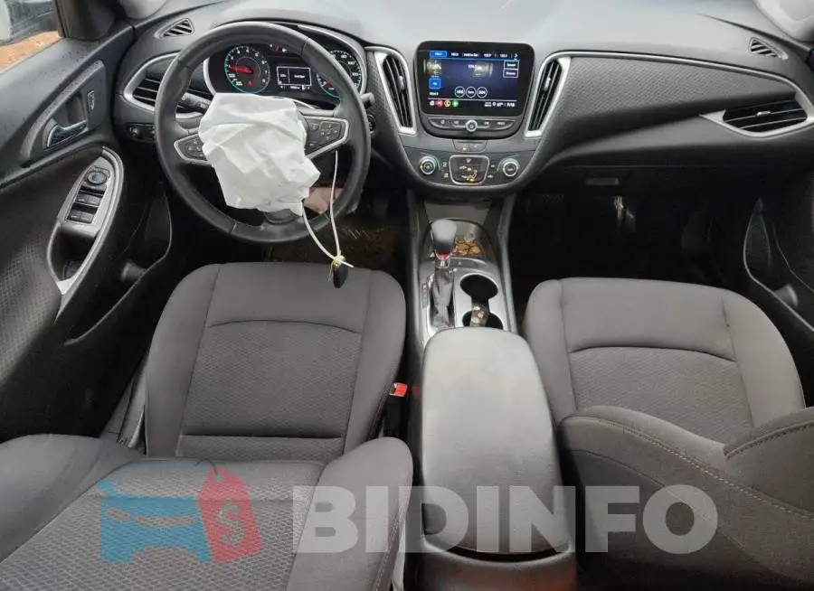 1G1ZG5ST2PF124942 Photo# 8