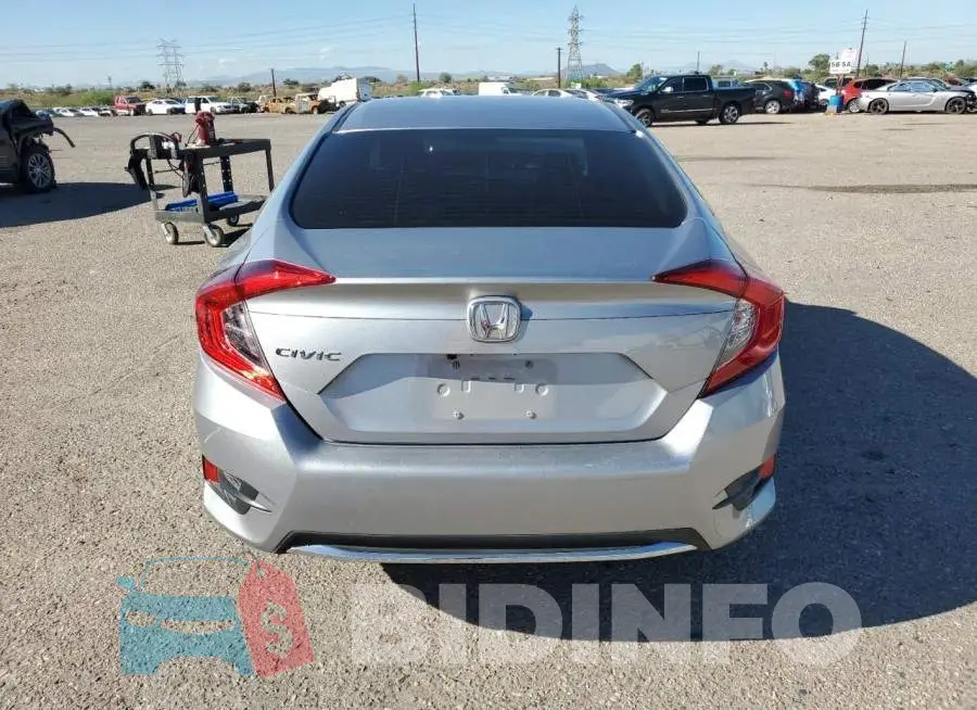 19XFC2F68KE030947 Photo# 6