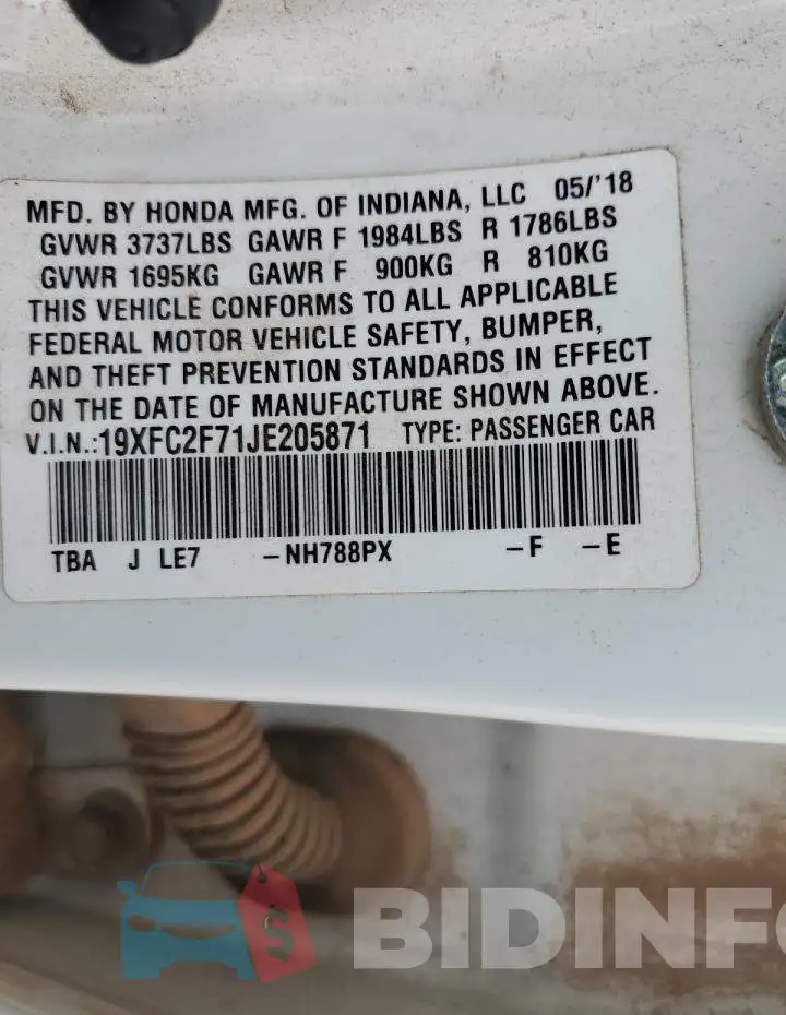 19XFC2F71JE205871 Photo# 13