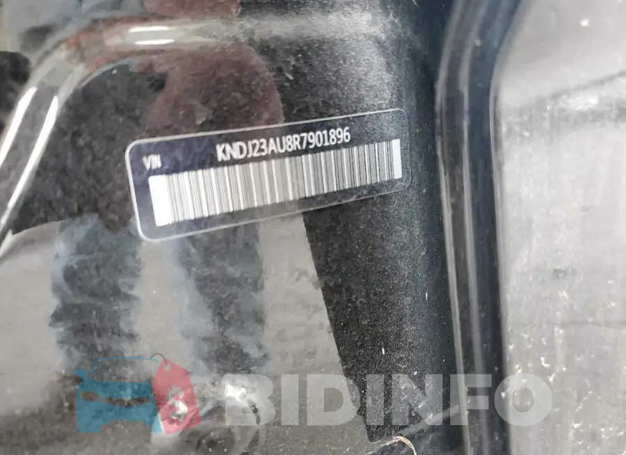 KNDJ23AU8R7901896 Photo# 12
