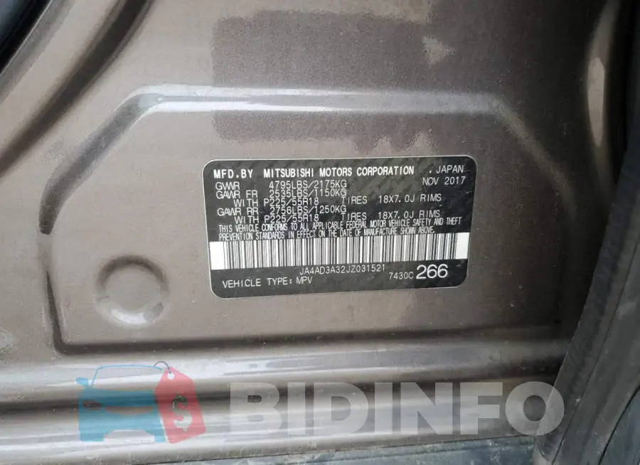 JA4AD3A32JZ031521 Photo# 13