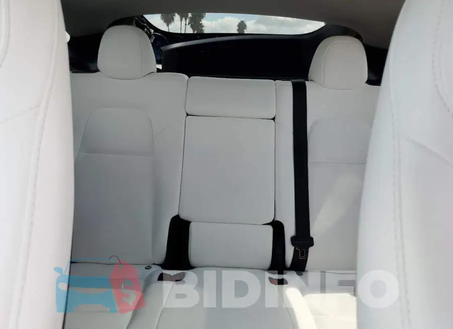 7SAYGDEE7RF062510 Photo# 10