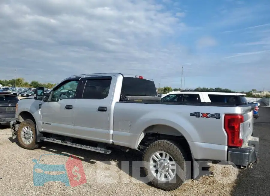 1FT7W2BT9HEC95632 Photo# 2