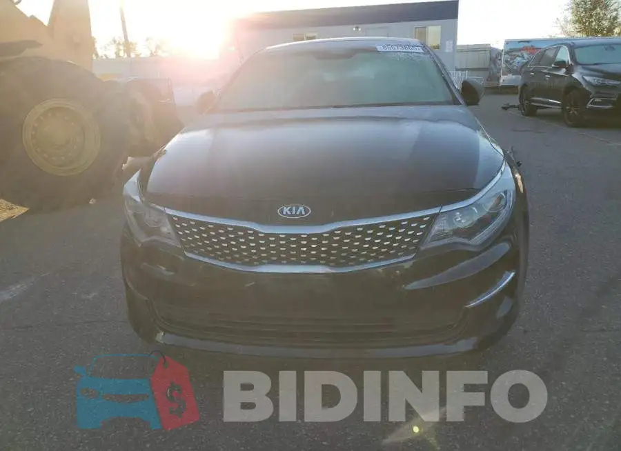 5XXGU4L36HG175184 Photo# 5