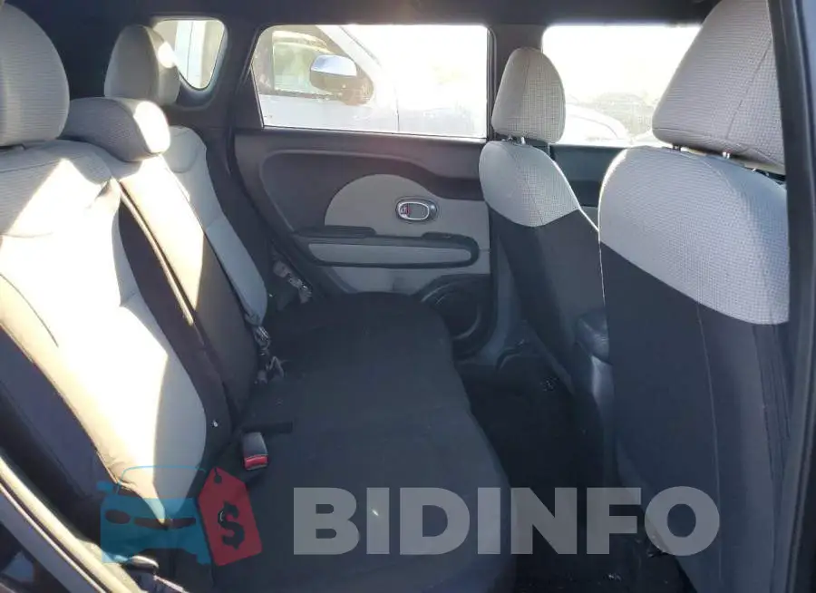 KNDJN2A24K7918748 Photo# 10