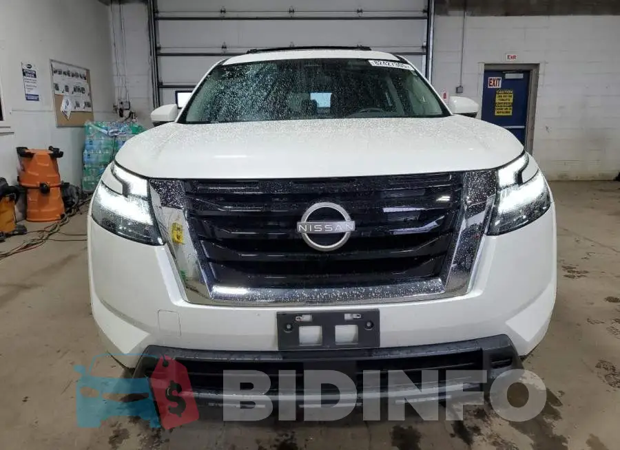 5N1DR3BD1NC237347 Photo# 5