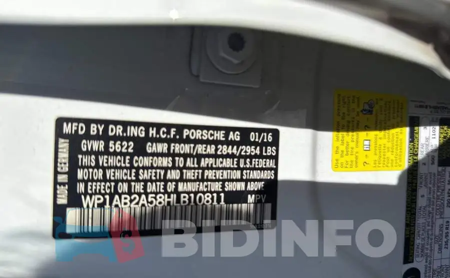 WP1AB2A58HLB10811 Photo# 10