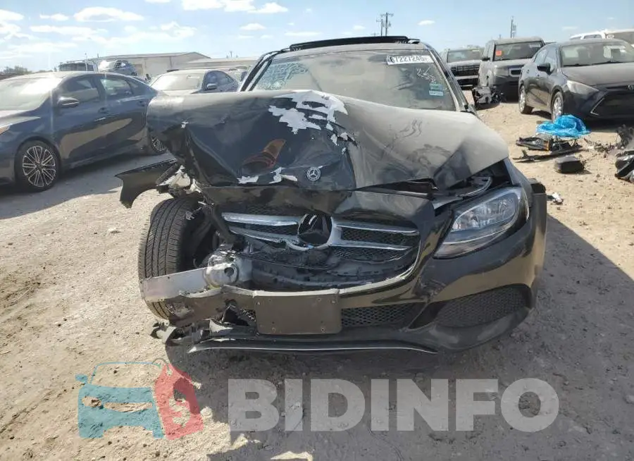 WDDWF4JB6JR403211 Photo# 5