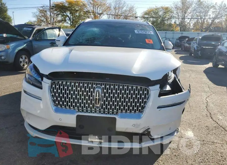 5LMCJ2D92NUL14367 Photo# 5