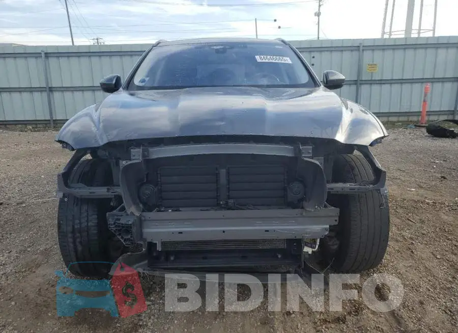 SADCK2BV9HA499757 Photo# 5