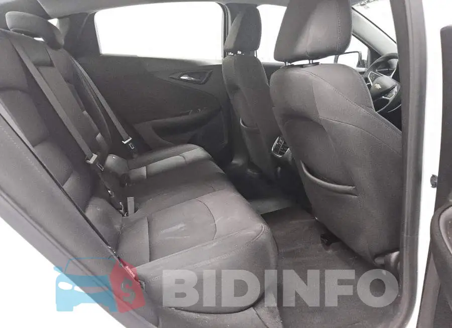 1G1ZD5ST4NF177373 Photo# 10