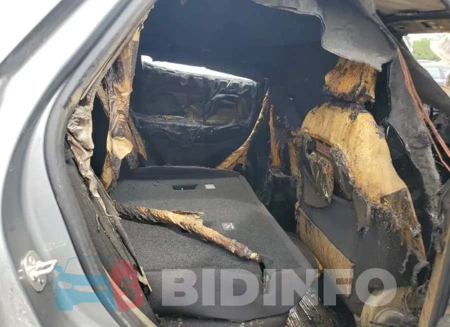 KL79MPS23RB214661 Photo# 10