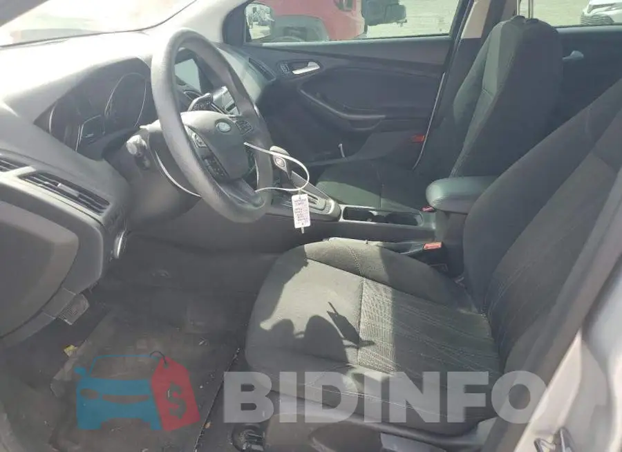 1FADP3M22JL230011 Photo# 7