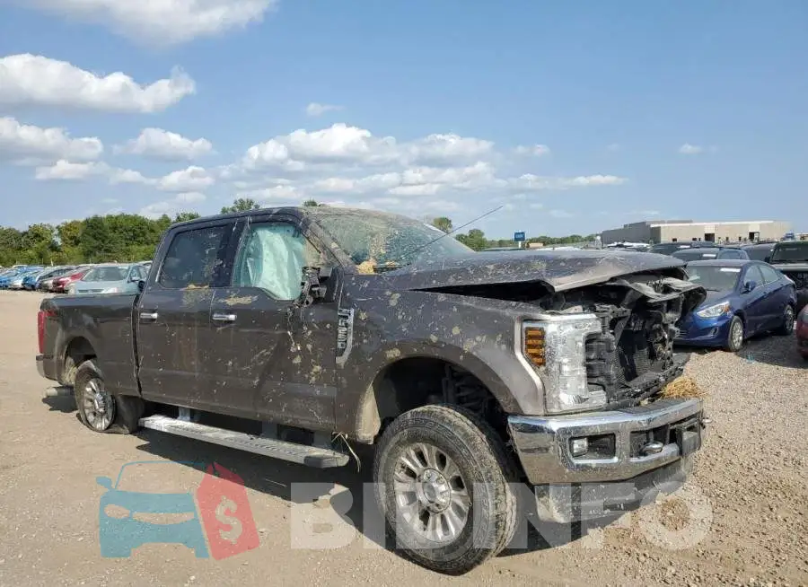 1FT7W2B62JEB09557 Photo# 4