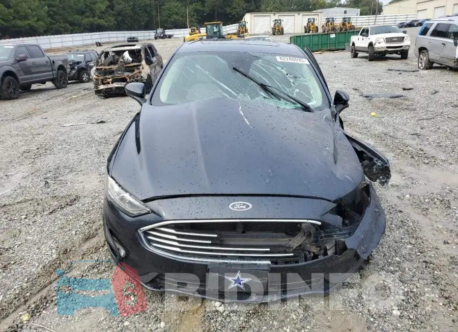 3FA6P0HD3LR184132 Photo# 5