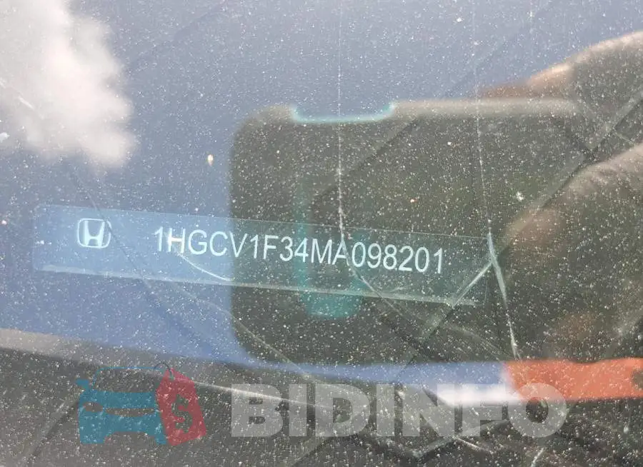 1HGCV1F34MA098201 Photo# 12