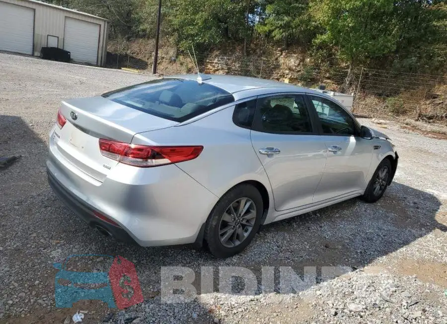 5XXGT4L15GG010775 Photo# 3