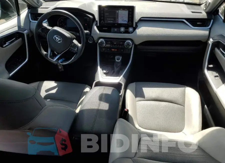 4T3D6RFV6MU058624 Photo# 8