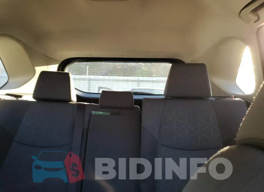 JTMW1RFV8KD011886 Photo# 10