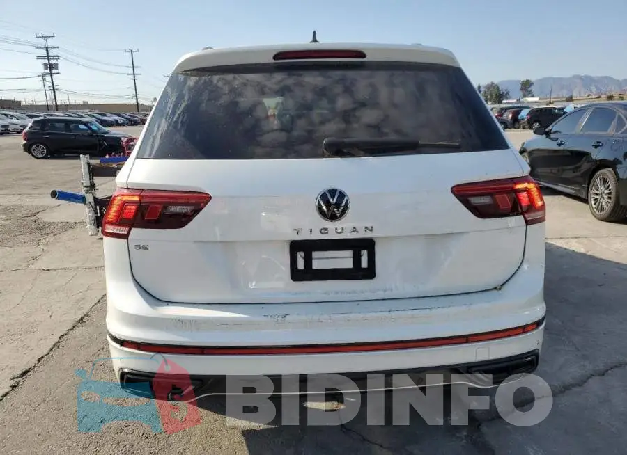 3VVCB7AX8RM159727 Photo# 6