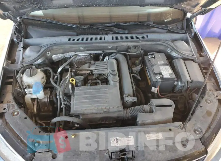 3VW267AJ2GM276157 Photo# 11