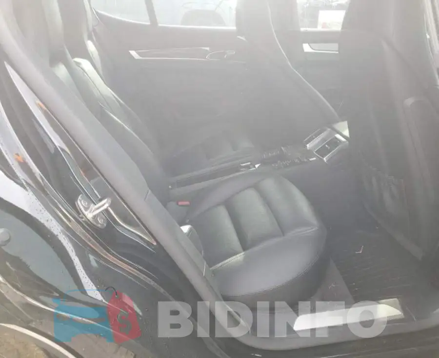 WP0AD2A72GL040458 Photo# 10