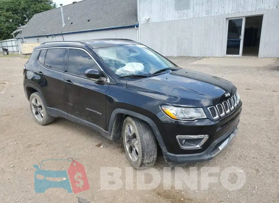 3C4NJDCB2LT146284 Photo# 4