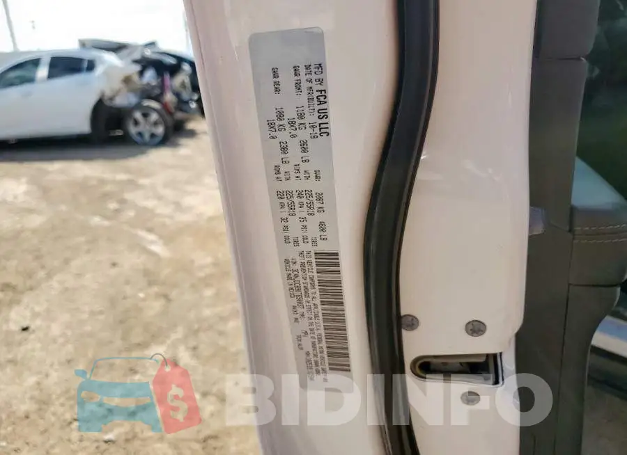 3C4NJDCB9KT650037 Photo# 13