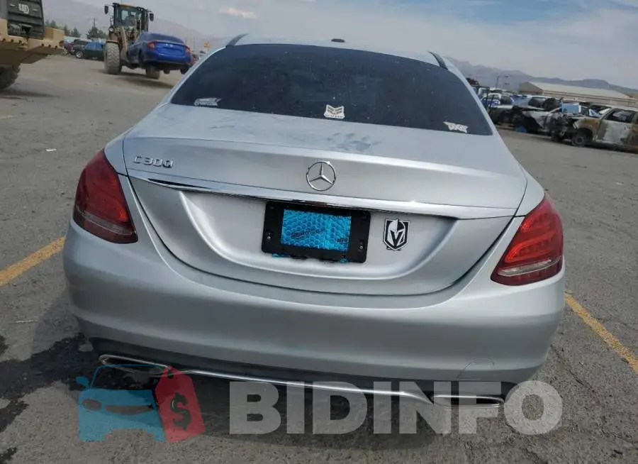 55SWF4JB3JU267473 Photo# 6