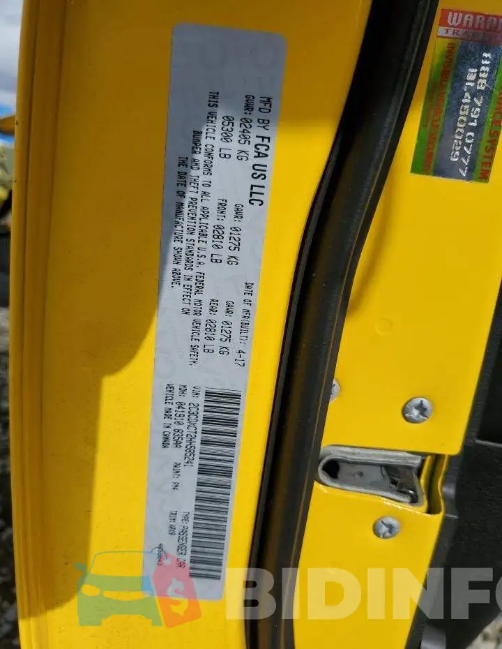 2C3CDXCT2HH585241 Photo# 13