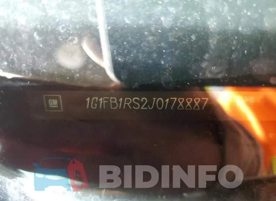 1G1FB1RS2J0178887 Photo# 12