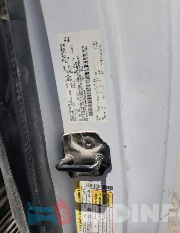 1FTMF1E85HKC25809 Photo# 12