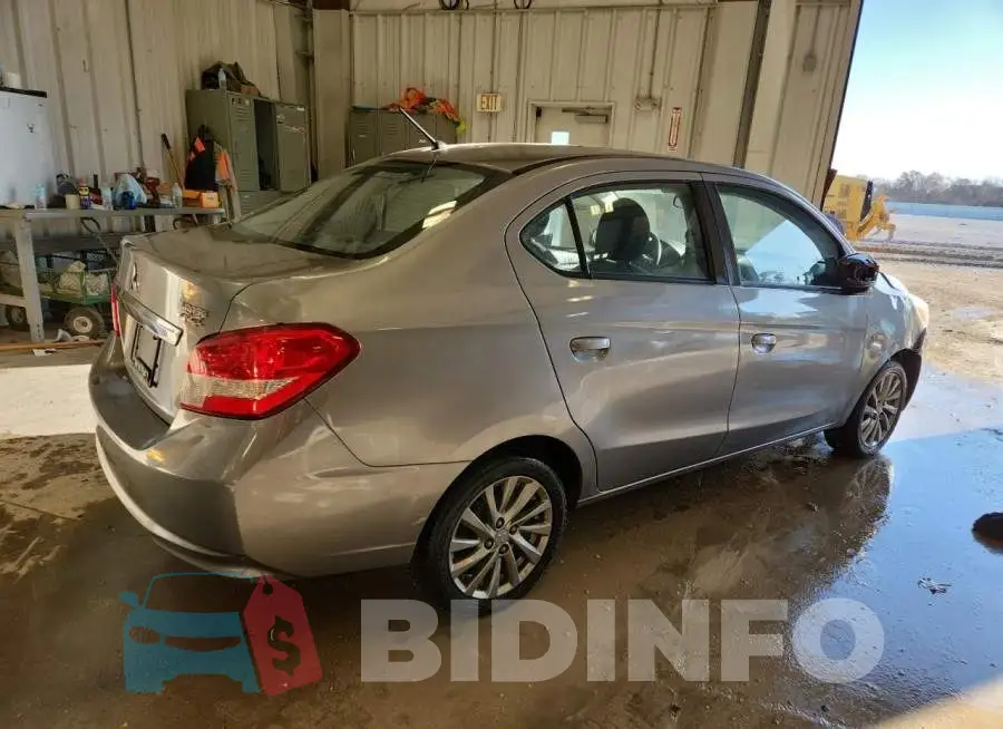ML32F3FJ0JHF06848 Photo# 3