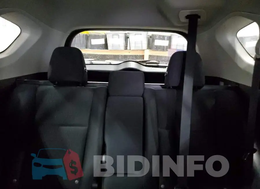 2T3BFREV6GW422019 Photo# 10