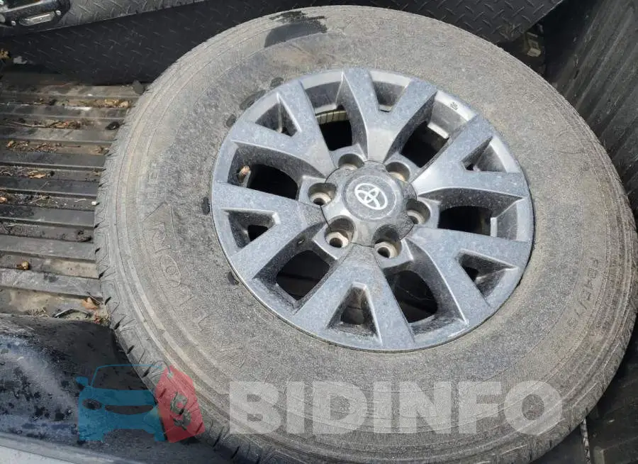 3TYAZ5CN1PT042025 Photo# 12