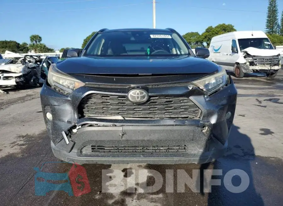 JTMW1RFV8KD504287 Photo# 5