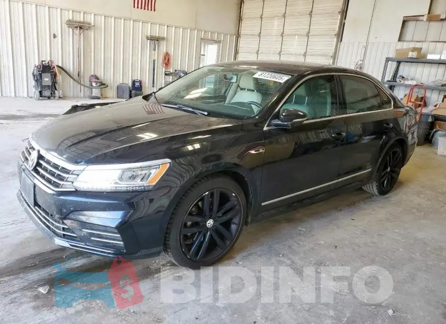 1VWDT7A3XHC084359 Photo# 1
