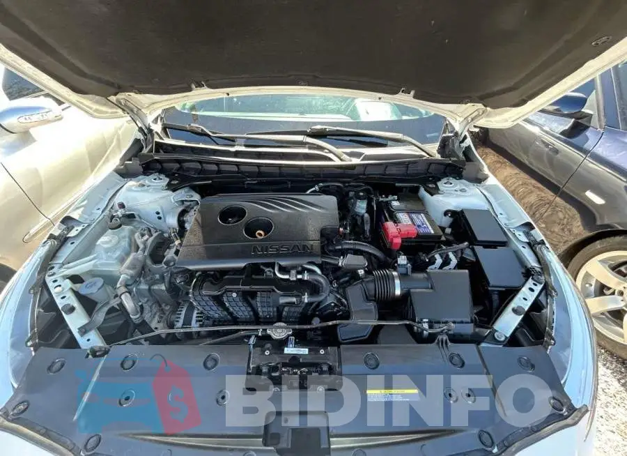 1N4BL4CV6KC186911 Photo# 7