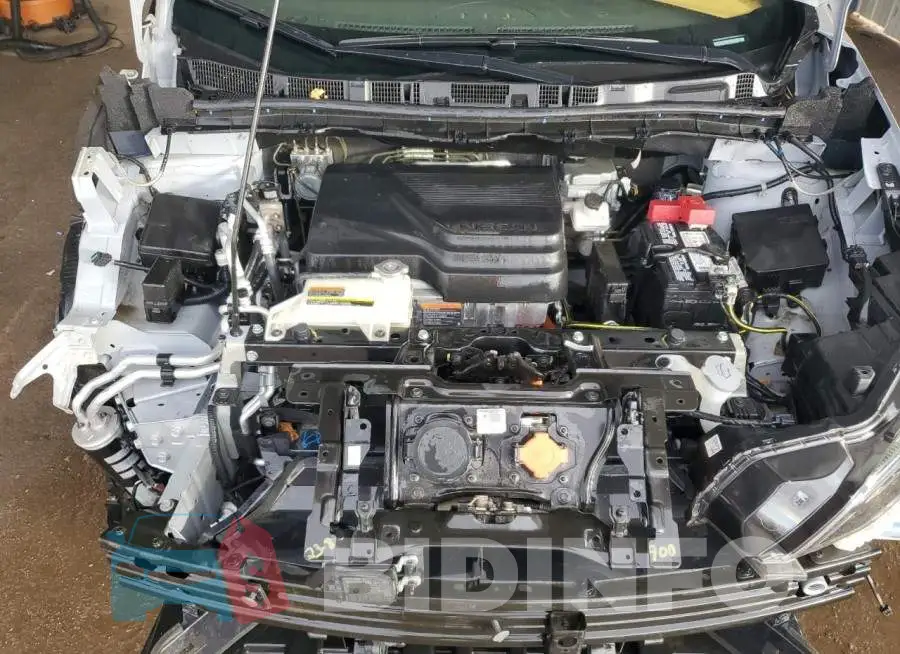 1N4CZ1CV8PC558144 Photo# 12
