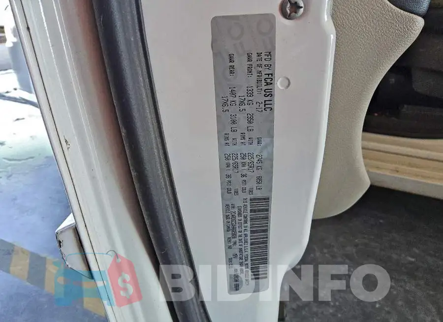 2C4RDGCGXHR685820 Photo# 13