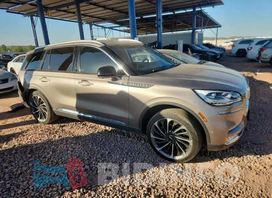 5LM5J7XC9MGL04431 Photo# 4