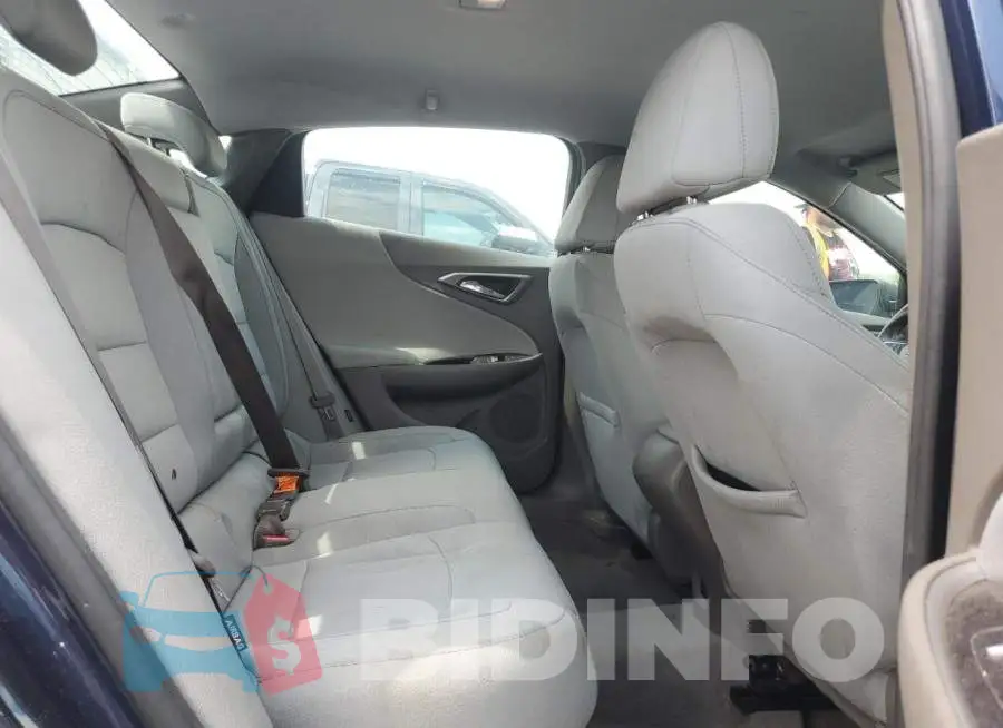 1G1ZB5ST5HF116589 Photo# 10
