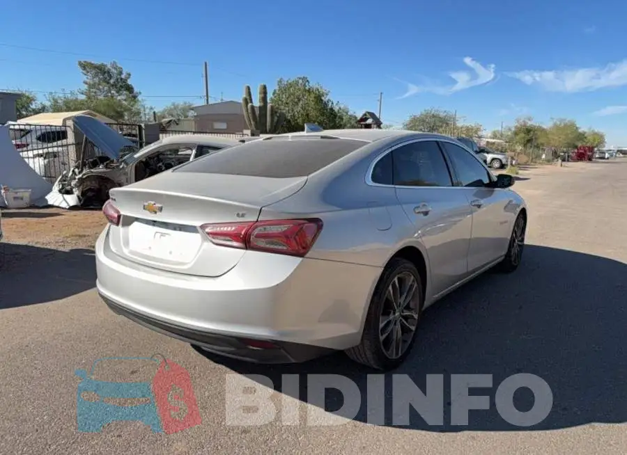 1G1ZD5ST1LF123204 Photo# 4