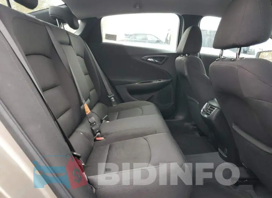 1G1ZD5ST5NF153227 Photo# 10