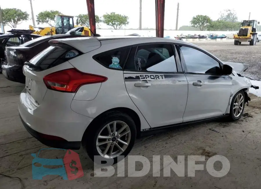 1FADP3K20GL217737 Photo# 3