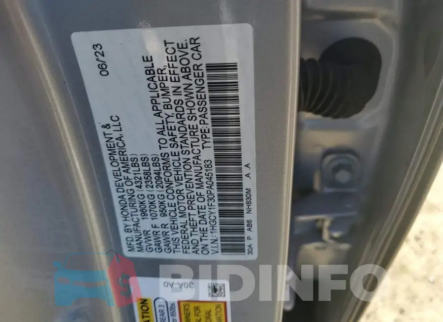 1HGCY1F30PA045183 Photo# 12