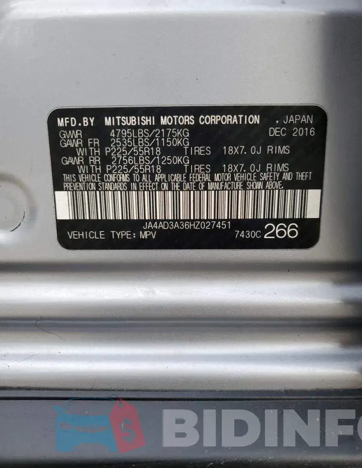 JA4AD3A36HZ027451 Photo# 13