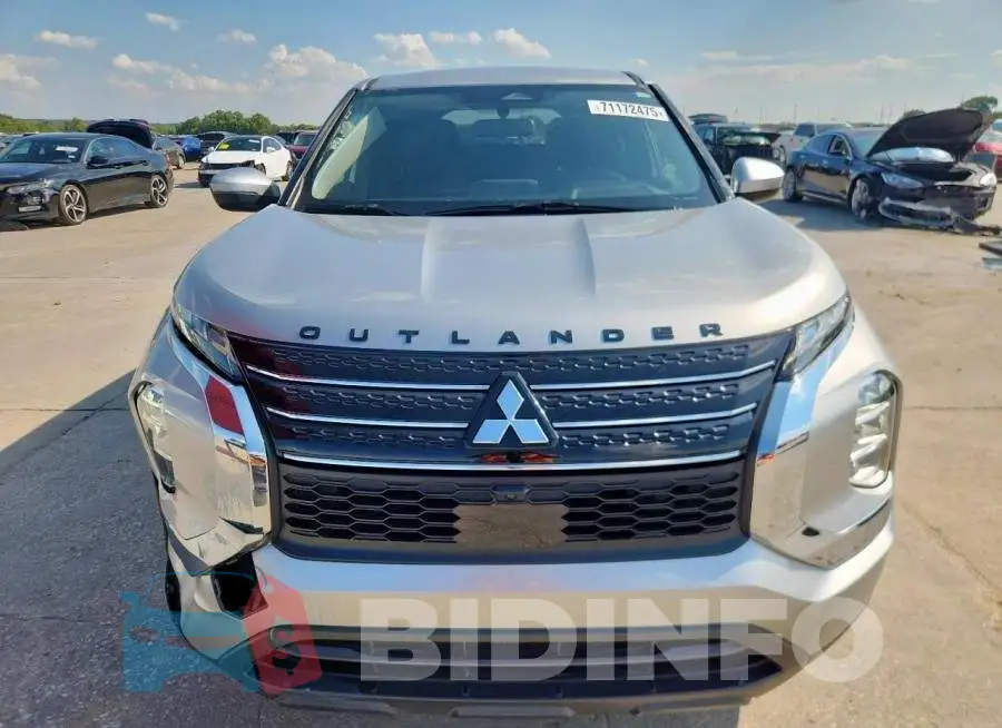 JA4J3TA82NZ020149 Photo# 5