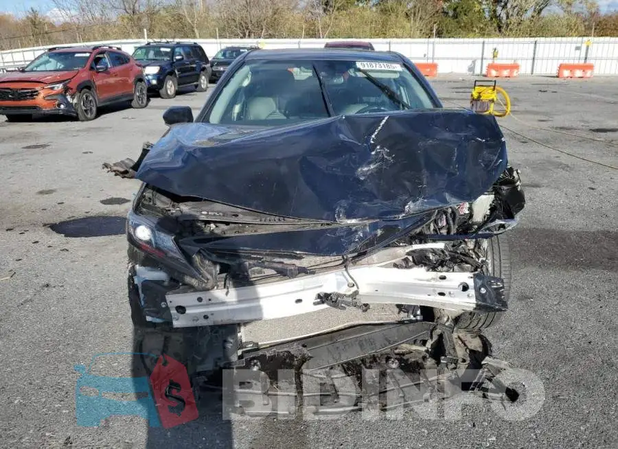 4T1T11BK0NU056823 Photo# 5