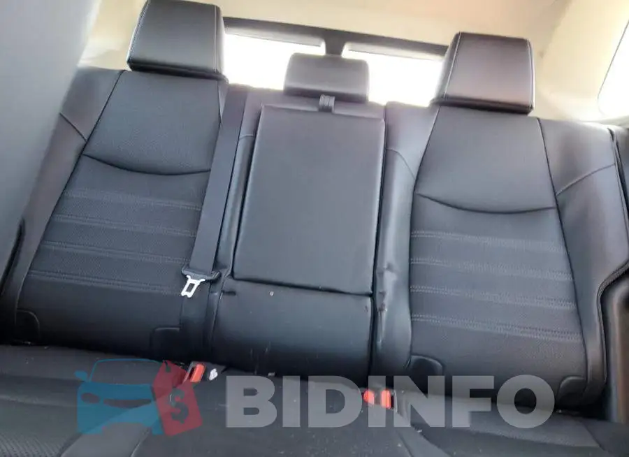 4T3D6RFV6PU138459 Photo# 10